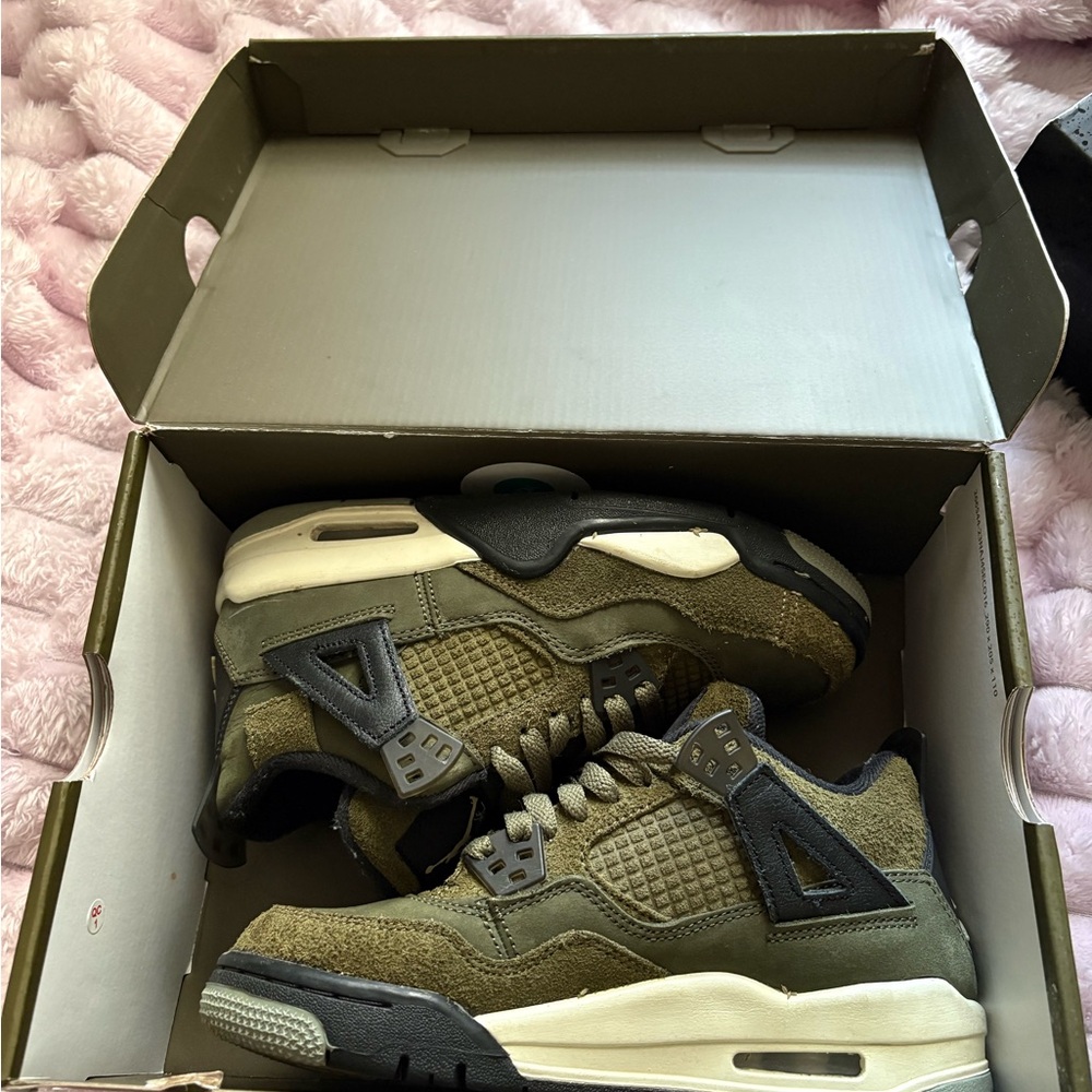 Jordan Kids Olive Black Sneakers